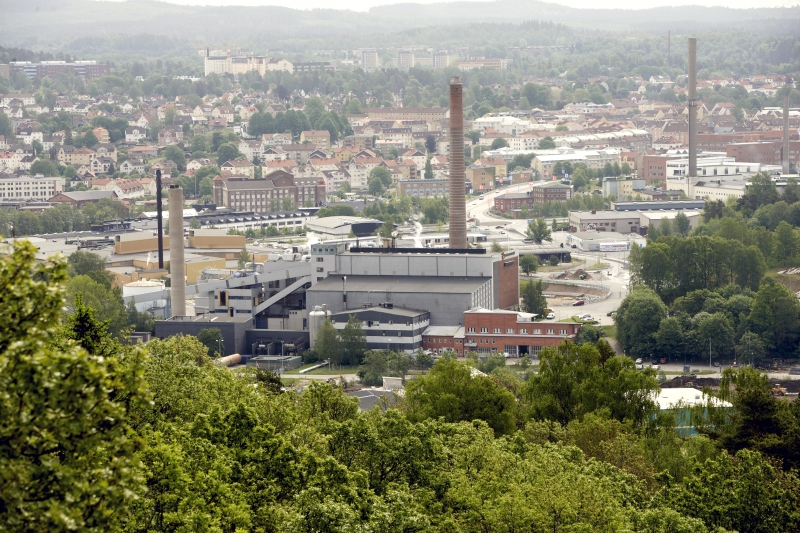 Aska med tungmetaller sprids på åkrar