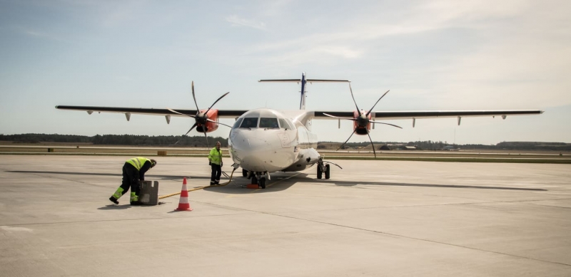 Resor med inrikesflyg minskade 2018