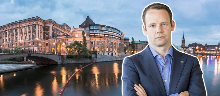 C:s motattack om miljöprövningen: ”Regeringen missar kärnan”