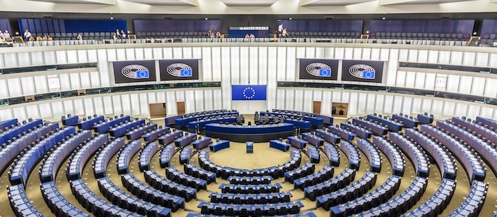 EU-parlamentet röstar för att skjuta upp metankraven med tre år